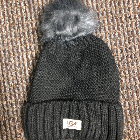 UGG | Accessories | Ugg Winter Hat 